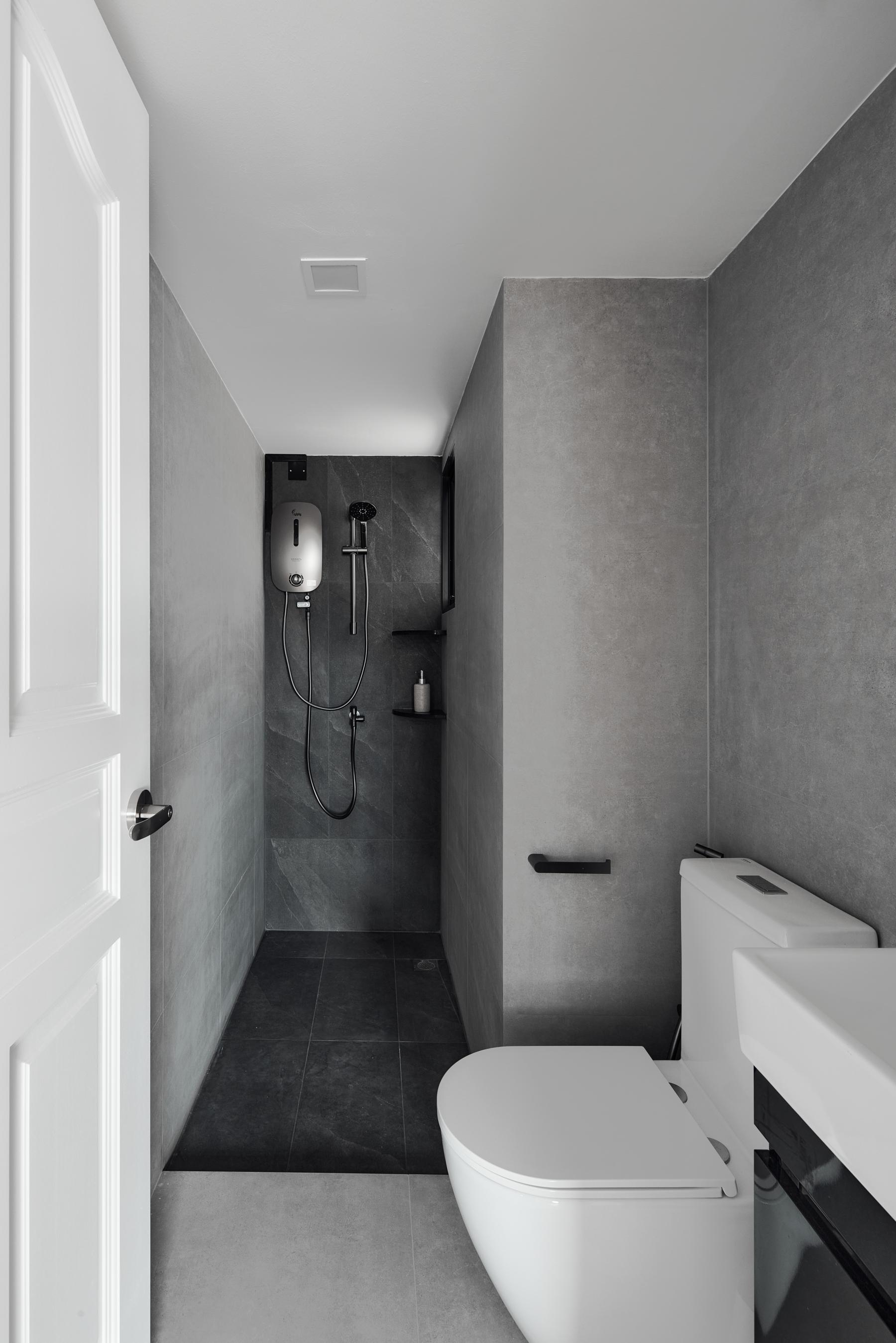 Modern Bathroom with Bathroom Accessories and Showers