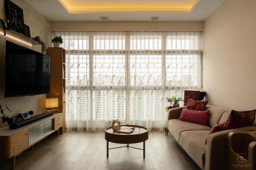 Scandinavian Living Room at 443C Fernvale Road