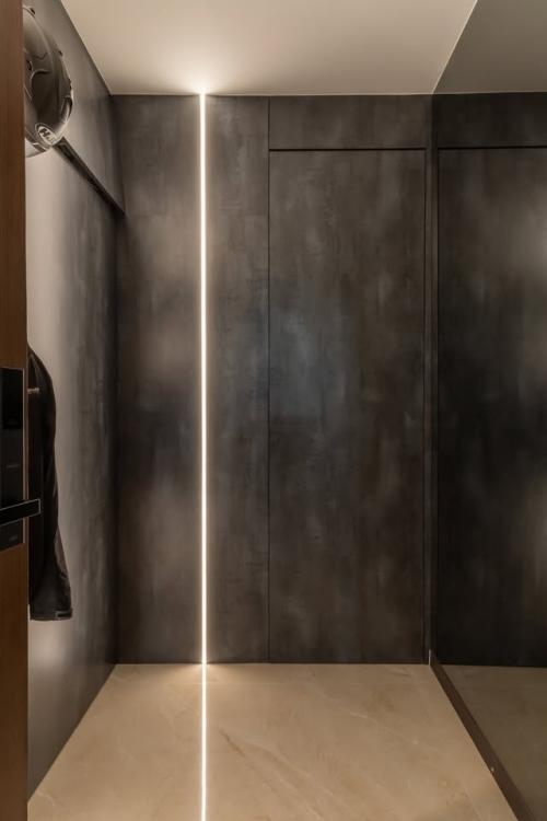 Modern Walk-in Wardrobe at Normanton Park