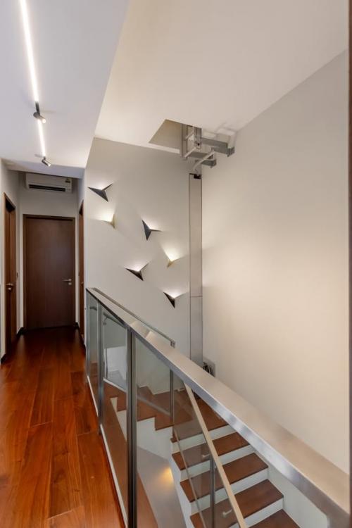 Modern Hallway at Normanton Park