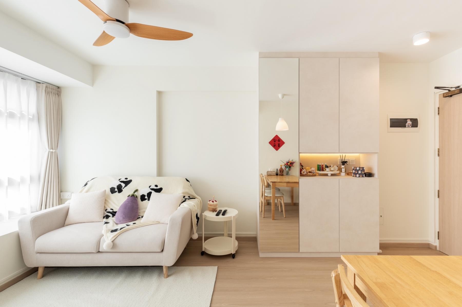 Minimalist Entryway with Mirror and Shoe Rack