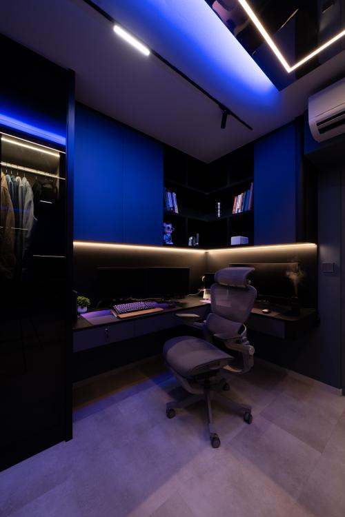 Modern Home Office at Bedok Reservoir