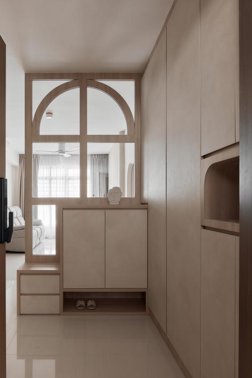 Scandinavian Entryway at Garden Vale
