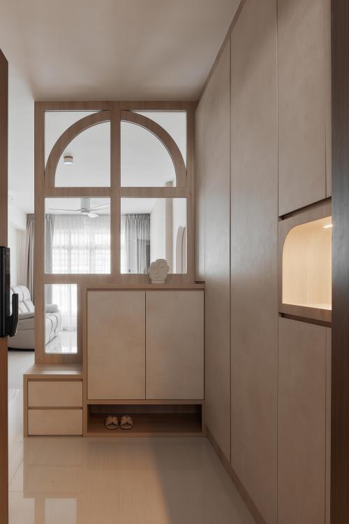 Scandinavian Entryway at Garden Vale