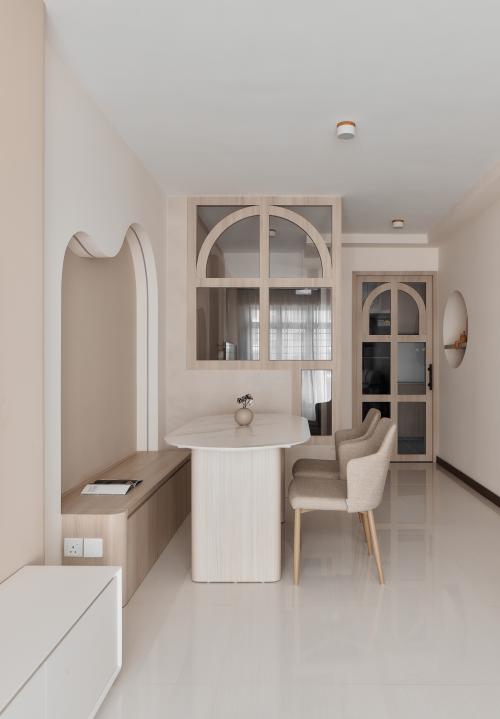 Scandinavian Dining Room at Garden Vale