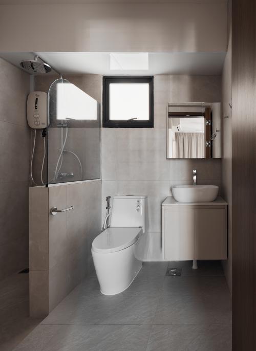 Scandinavian Bathroom at Garden Vale