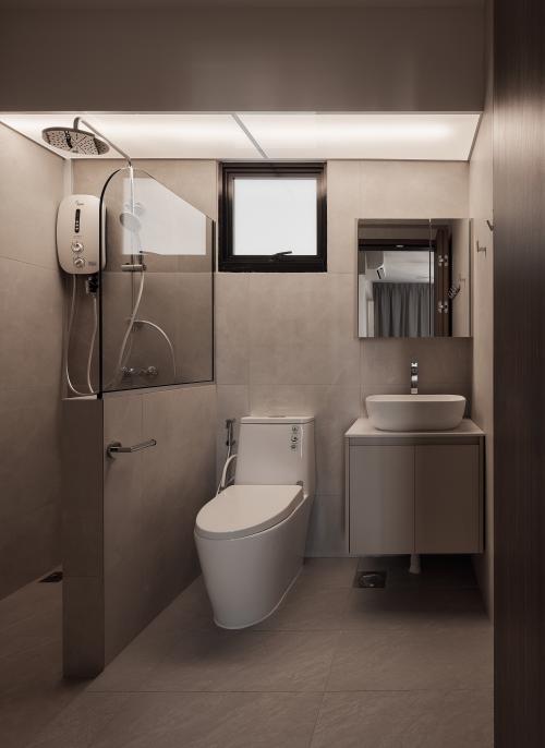 Scandinavian Bathroom at Garden Vale