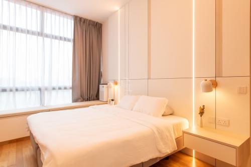 Modern Bedroom at Soleil @ Sinaran