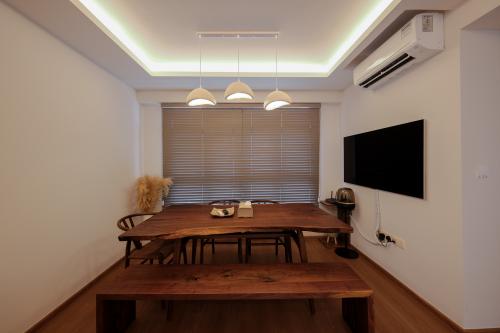 Scandinavian Living Room at 208B Clementi
