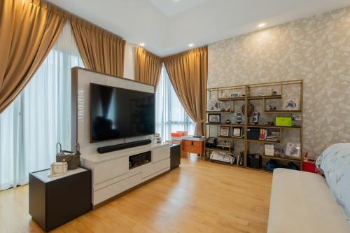 Modern Bedroom at Katong