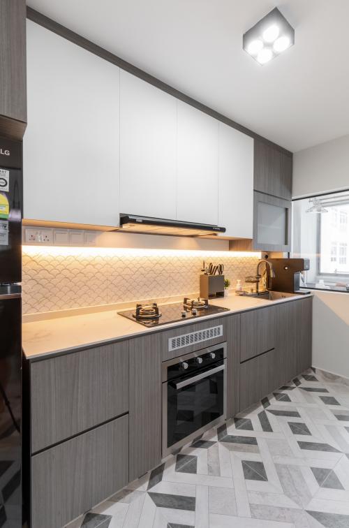 Modern Kitchen at 210B Compassvale Cres