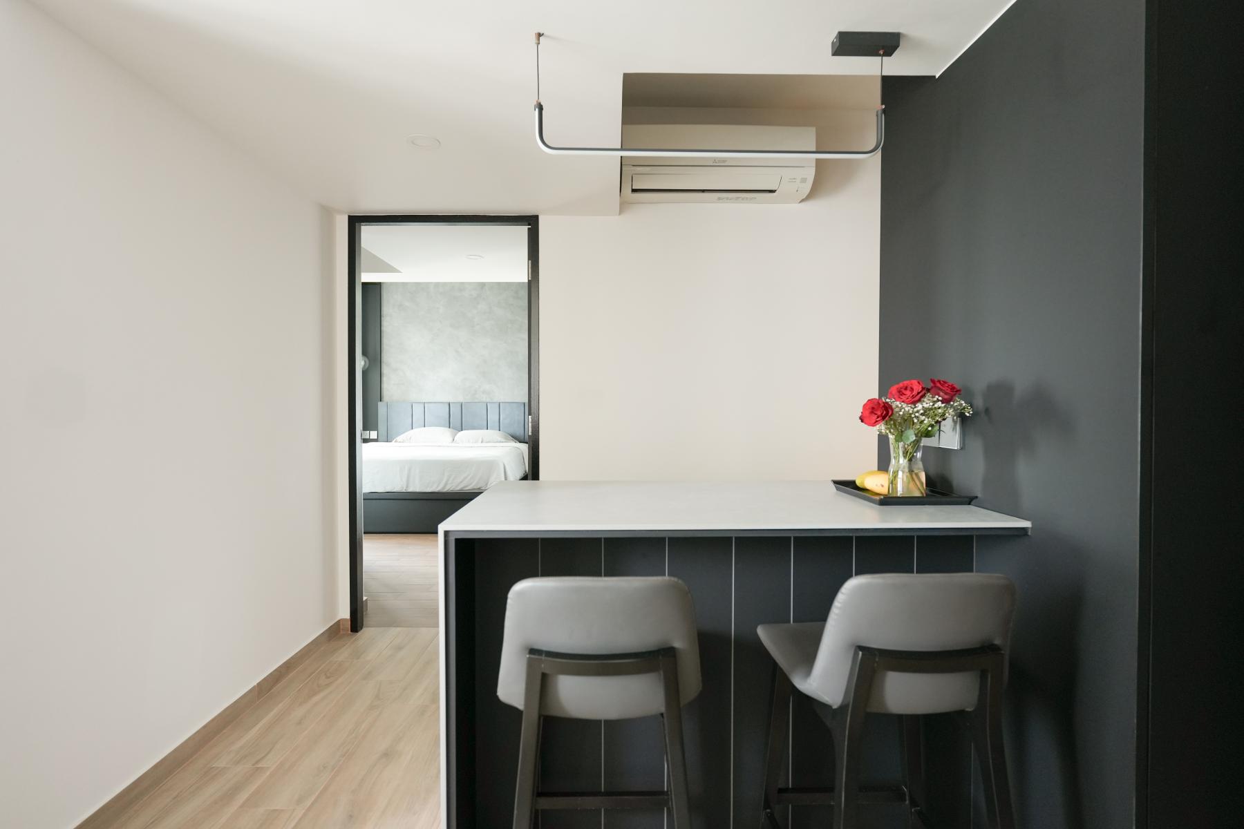 Modern Kitchen with Cement Floor and Granite Floor
