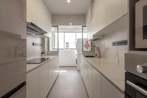 Modern Kitchen at Yishun Ave 6