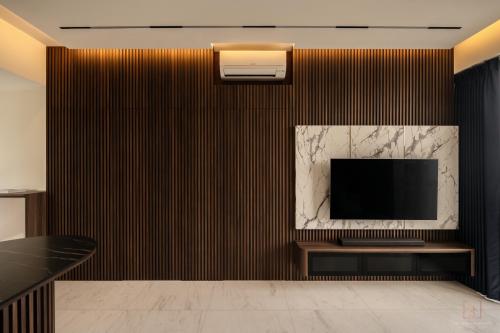 Contemporary Living Room at 9 Amber Road (Coastline Residences)