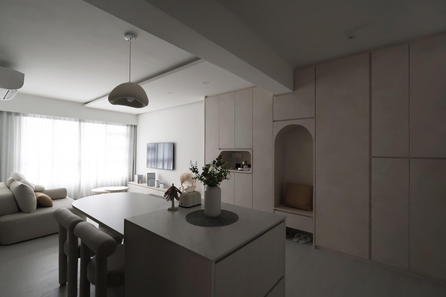 Minimalist Living Room with Cove Lighting and Ceiling Light