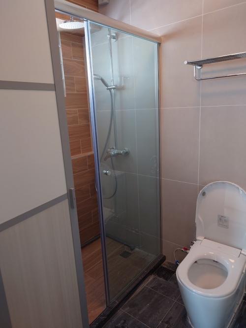Scandinavian Bathroom at 633 Senja Road #31