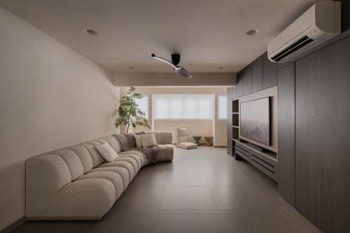 Contemporary Living Room at 149 Tampines