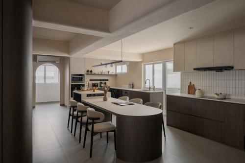 Contemporary Kitchen at 149 Tampines