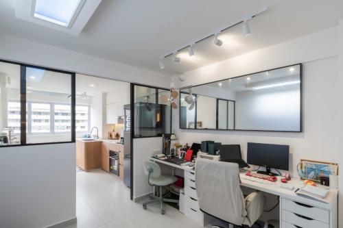 Modern Home Office at 358 CLEMENTI AVE 2