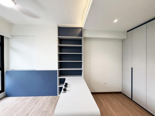 Minimalist Bedroom at Garden Vale @ Tengah
