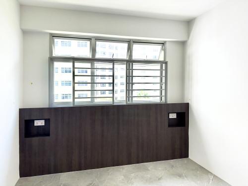 Modern Bedroom at Fern Grove @ Yishun