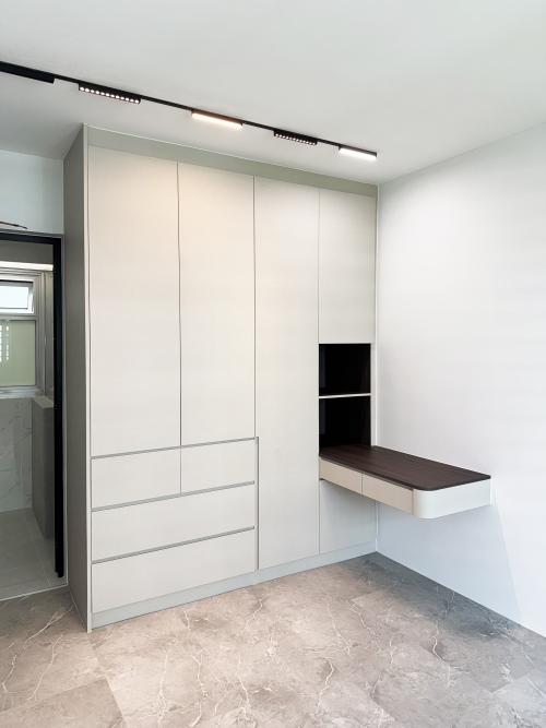 Modern Bedroom at Fern Grove @ Yishun