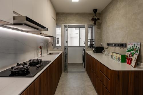 Modern Kitchen at 660C tampines st 65