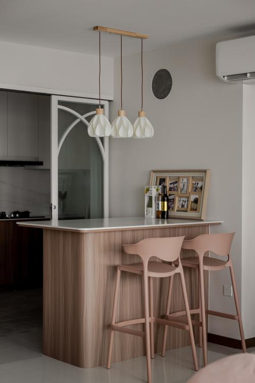Modern Dining Room at 660C tampines st 65