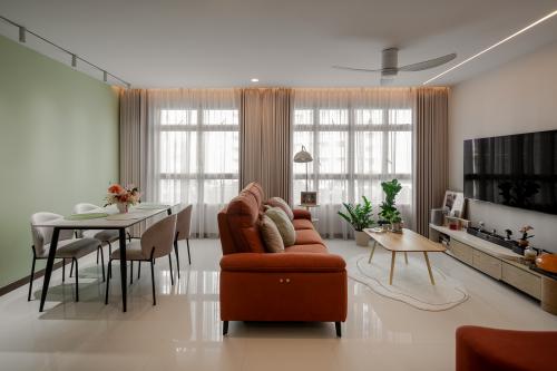 Modern Living Room at 660C tampines st 65