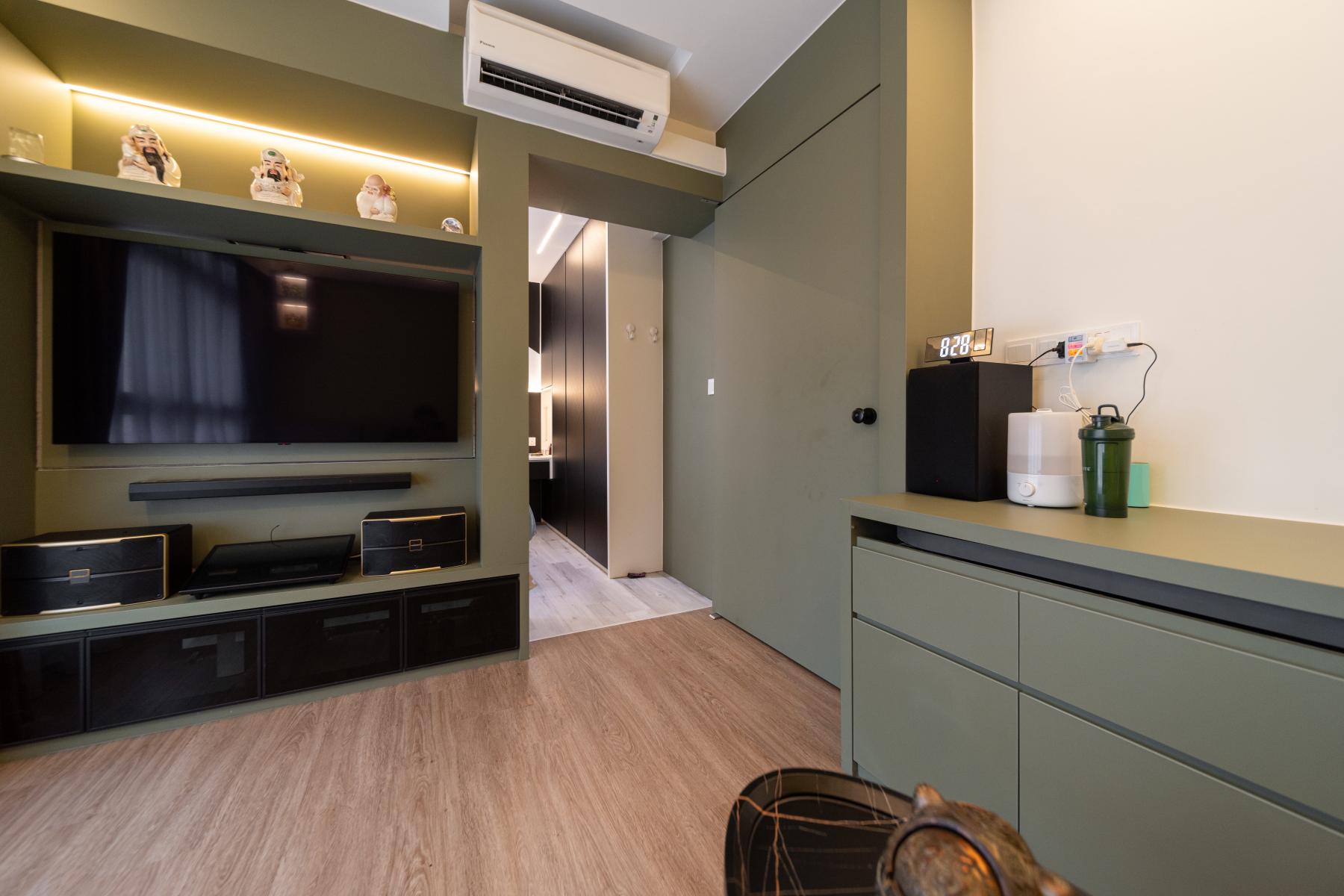 Contemporary Living Room with Vinyl Flooring and TV Console