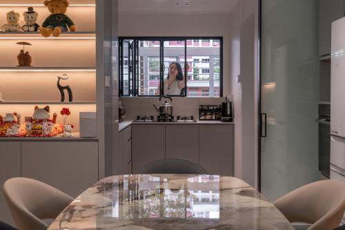 Contemporary Kitchen at Bishan st 22