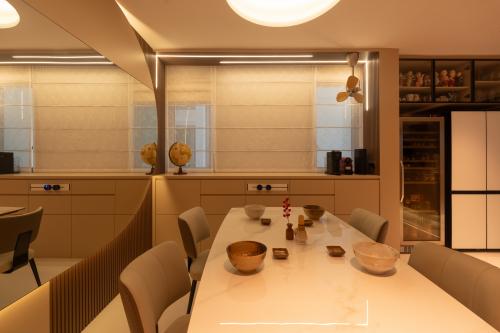 Modern Dining Room at One Amber