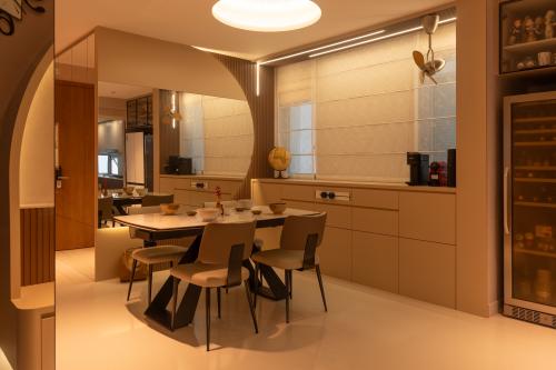Modern Dining Room at One Amber