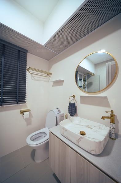 Scandinavian Bathroom at 614B Tampines North
