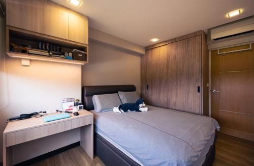 Modern Bedroom at 504C Yishun St 51