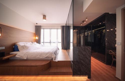 Modern Bedroom at 276 Hundred Palms