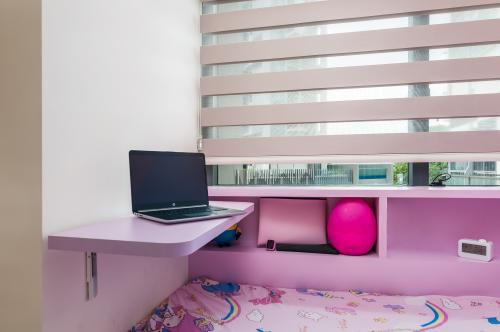 Contemporary Kids Room at 101 Mergui Road, City Scape at Farrer Park