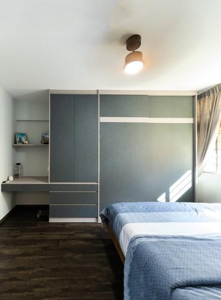 Country Bedroom at 117 Edgefield Plains
