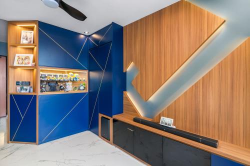 Eclectic Living Room at 26B St George