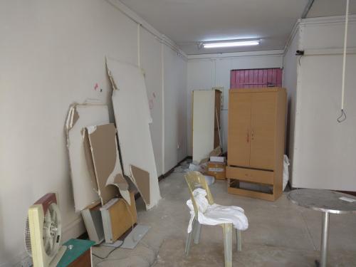 Asian Living Room at Pearl Centre Apartment #13-04