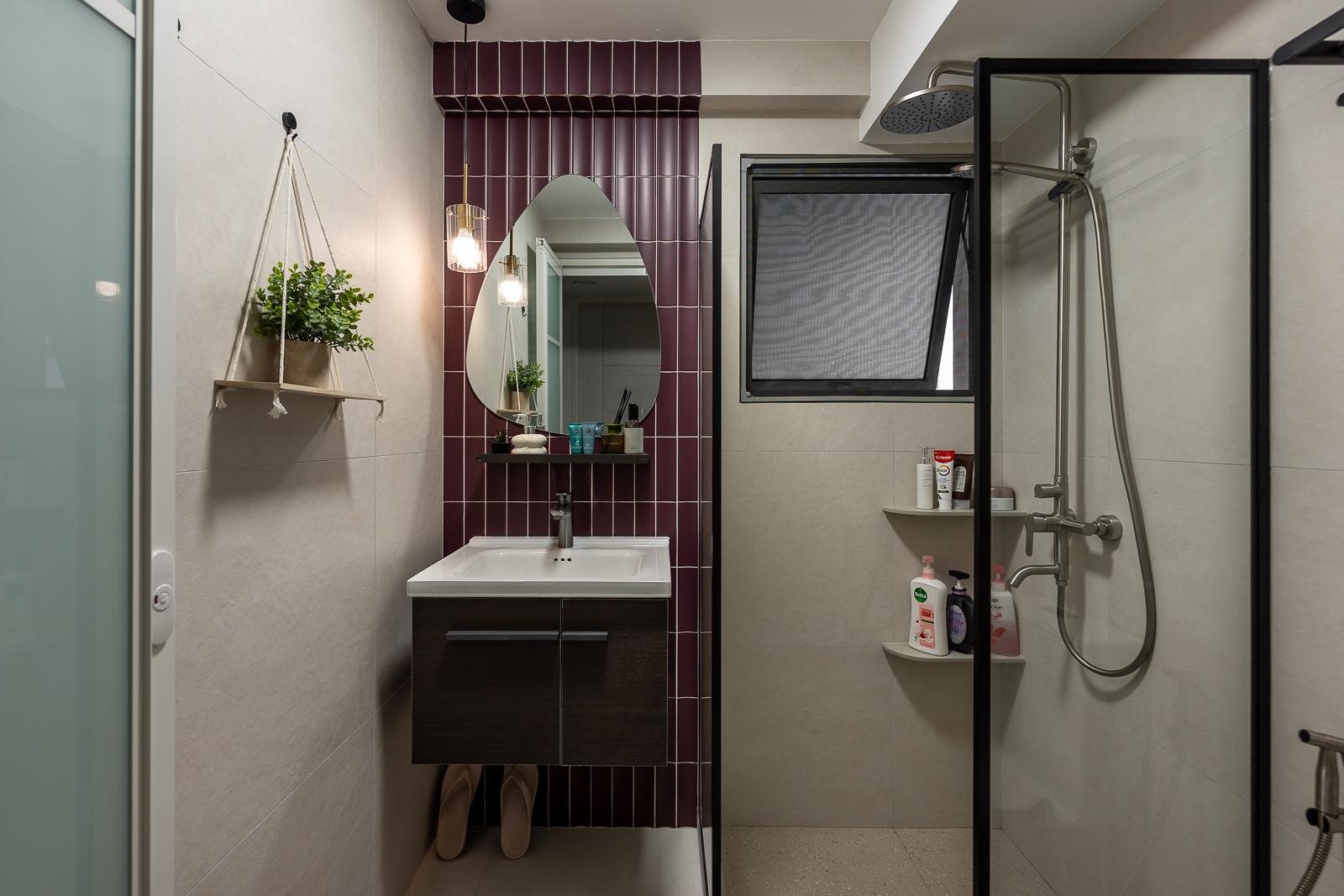 Transitional Bathroom with Homogeneous Tiles and Mirror