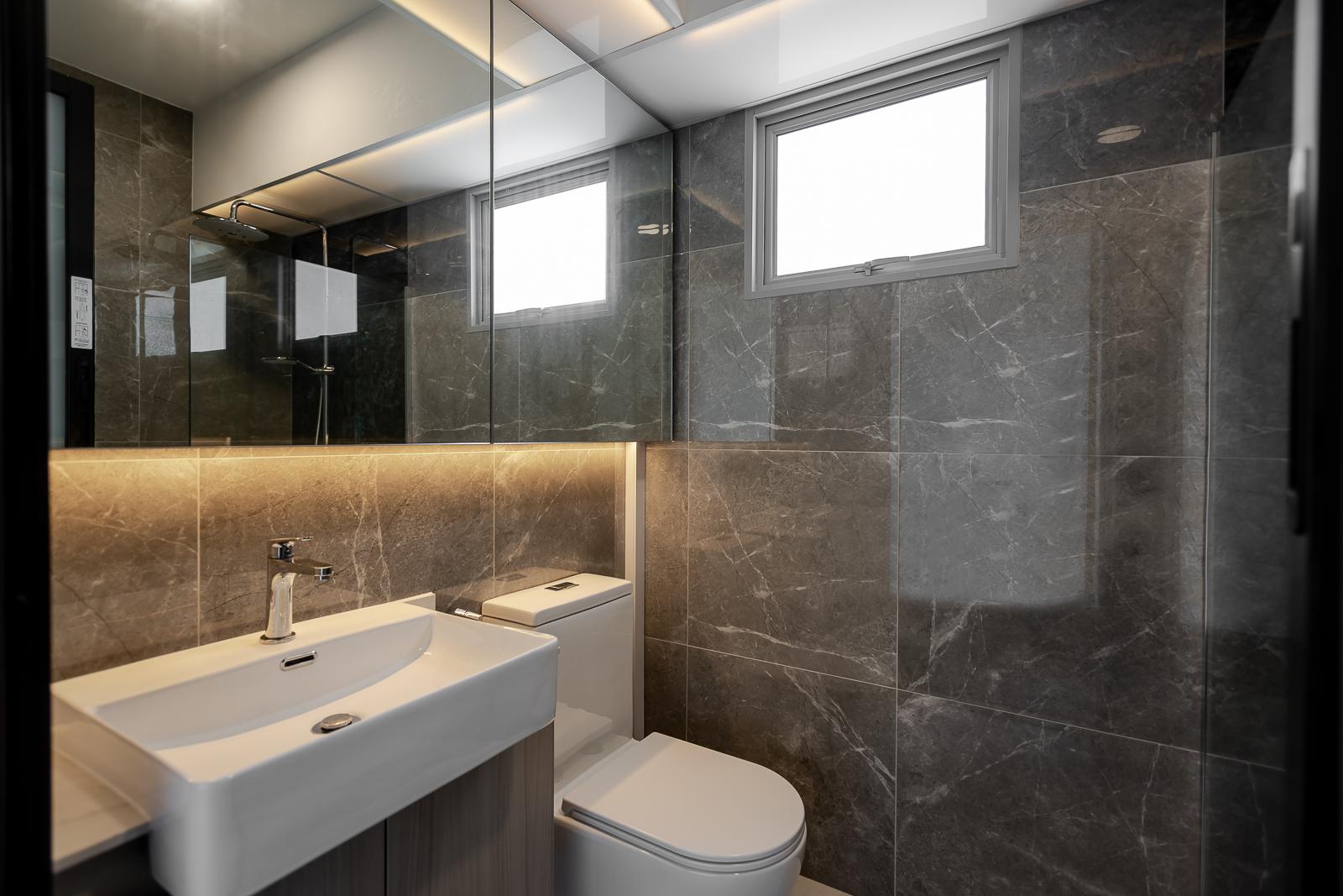 Industrial Bathroom with Countertop and Homogeneous Tiles