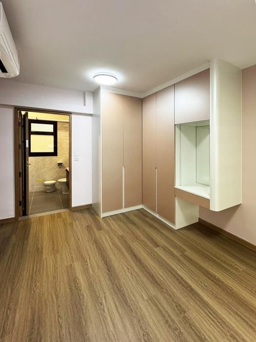 Minimalist Living Room at Punggol Point Cove