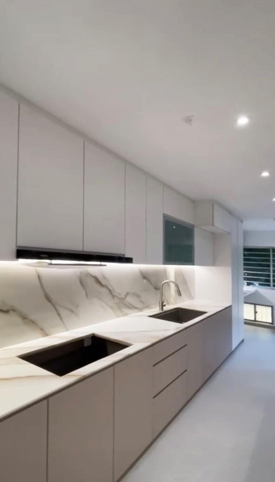 Modern Kitchen with Countertop and Vinyl Flooring