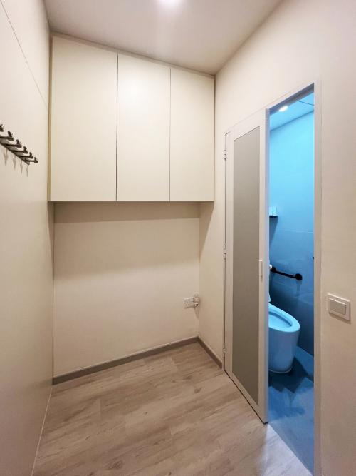 Modern Bedroom at Hillion Residences