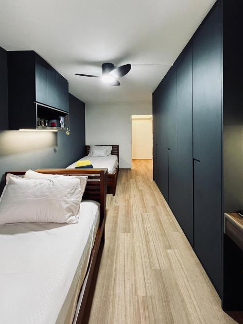 Modern Bedroom at Bishan