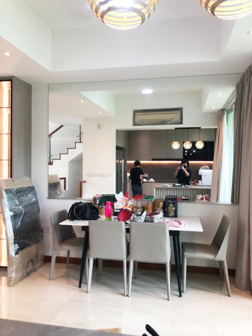 Modern Dining Room at Cabana