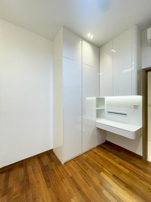 Modern Bedroom at Duku Road