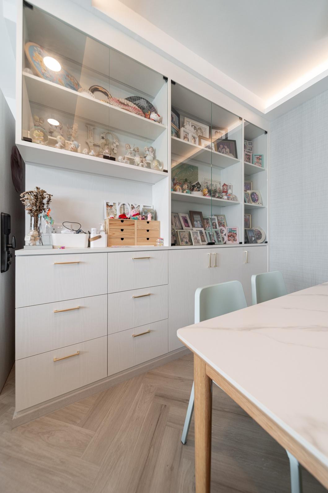 Transitional Dining Room with Herringbone Tiling and Cove Lighting