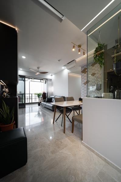 Contemporary Dining Room at 4 Shun Fu Road, Jadescape